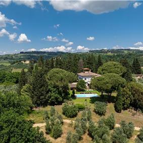 8 Bedroom Villa with Pool near Certaldo, Tuscany, Sleeps 14 - 15